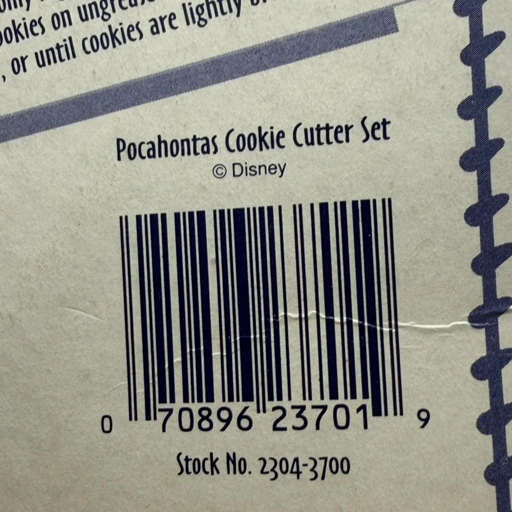 1990s Vintage Wilton Disney Pocahontas Cookie Cutter Set, New In Package Kitchen